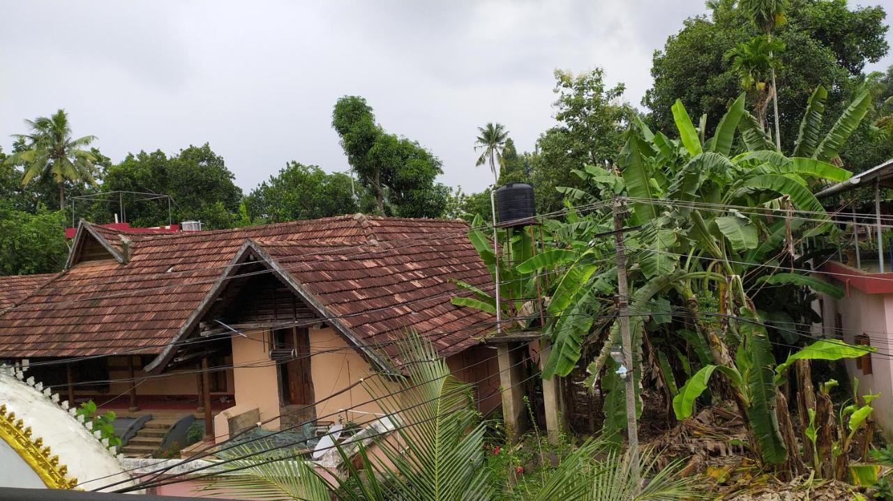 Swasthi Griha Vila Aranmula Exterior foto